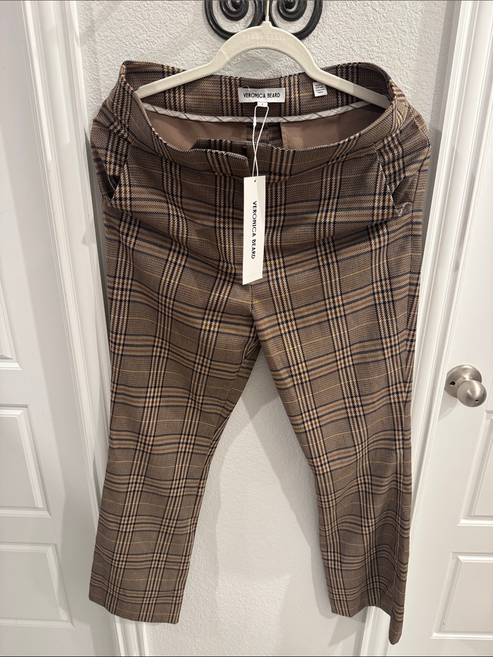 Veronica Beard Plaid Cropped Trousers - Brown & Black